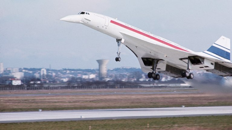 Първият полет на "Конкорд"