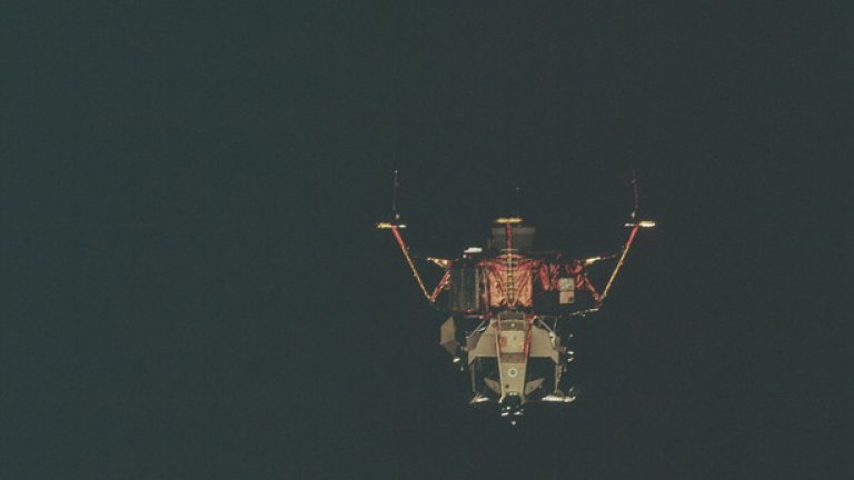 Минималистичната страна на "Аполо"