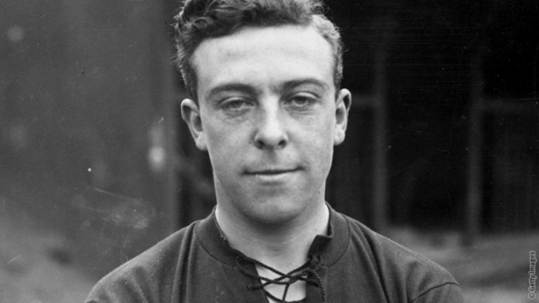 Джо Хълм (1926-1938) - 125 гола 