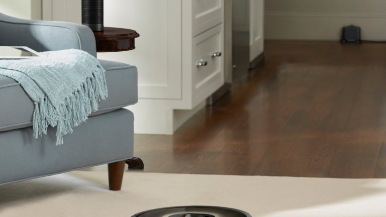 "Принцът и принцесата се оженили и заживели заедно в бит и мръсотия..."