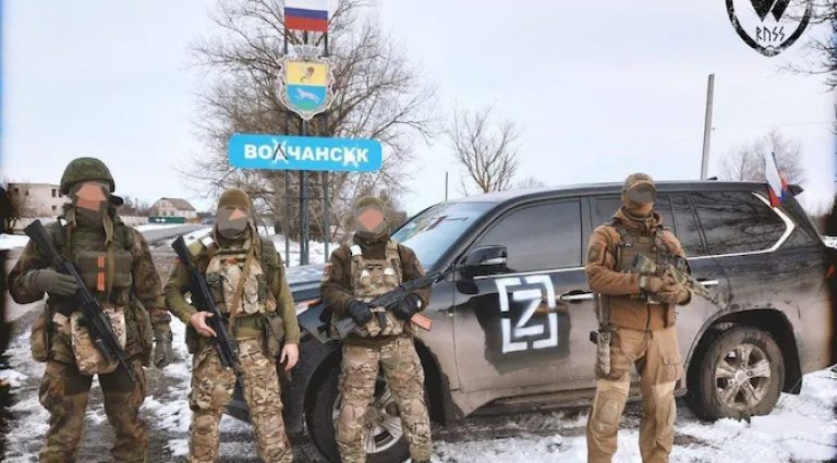 През 2014 г. и 2015 г. "Русич" се проявяват с особена бруталност във военните действия срещу украинските сили, като за тях е известно, че "не взимат пленници"