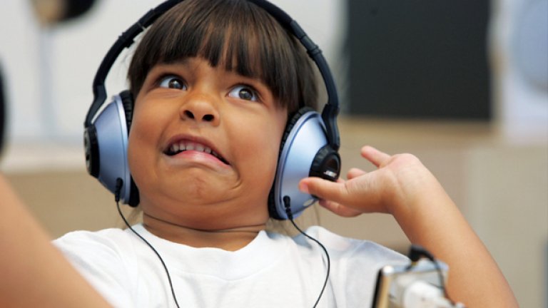 Няма как да не обичаме технологиите. Улесняват живота ни и заместват монотонния и досаден труд, който не изисква креативност и мисъл