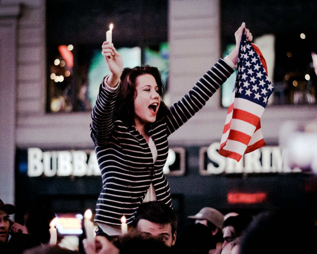 Times_Square_on_the_night_Osama_bin_Laden_killed