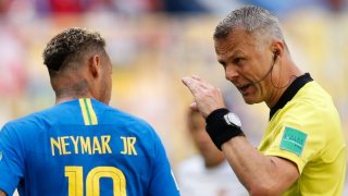 Съдията-милионер, който притежава верига супермаркети и вбесява Неймар