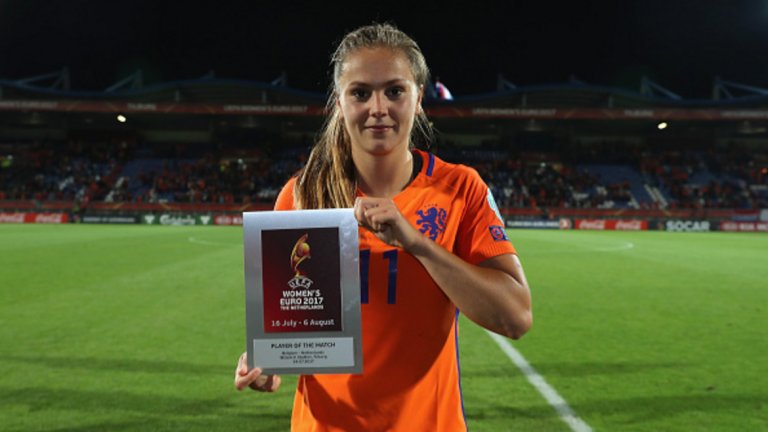 Лийке Мартенс (Холандия)
Звездата на домакините е сред най-силните състезатели на Евро 2017 до момента. В груповата фаза тя на два пъти бе избрана за играч на мача.
