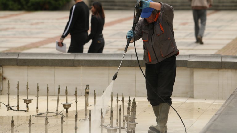 С 24% ще се увеличи площта на улици и обществени места, които ще бъдат измивани през следващата година