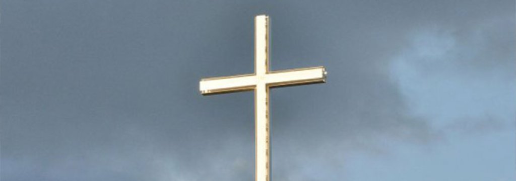 osvetiha-33-metrov-kryst-nad-blagoevgrad-(snimki)-156103