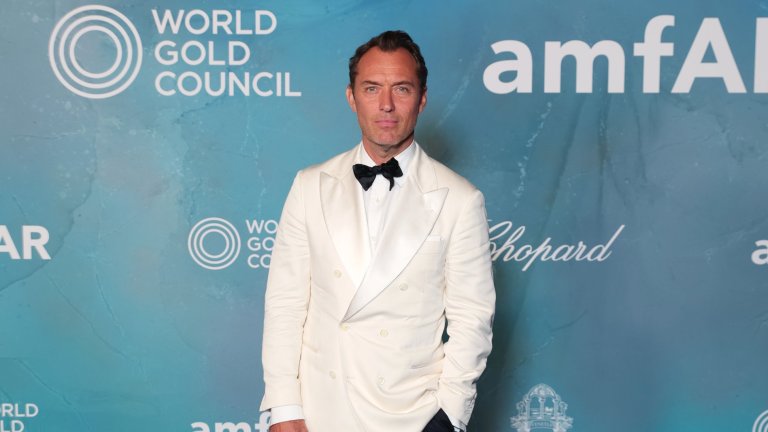 Актьорът е на 53 и е в топ форма