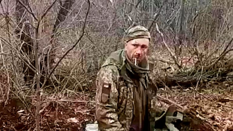 Убийството на неизвестния войник с цигарата предизвика вълна от гняв в Украйна