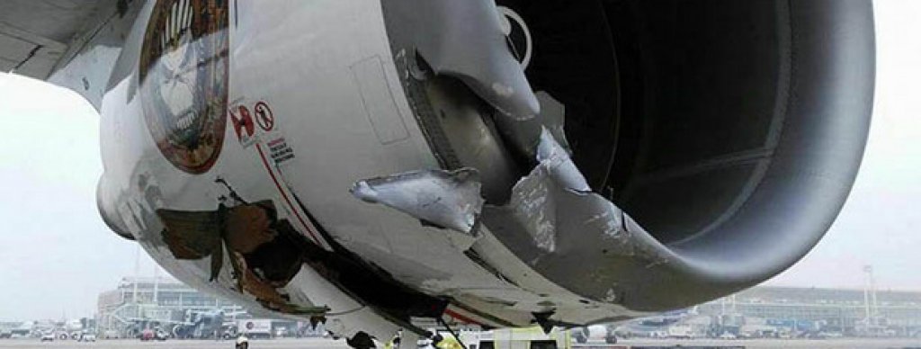 Двама души са в болница след инцидента със самолета на Iron Maiden (още снимки в галерията)