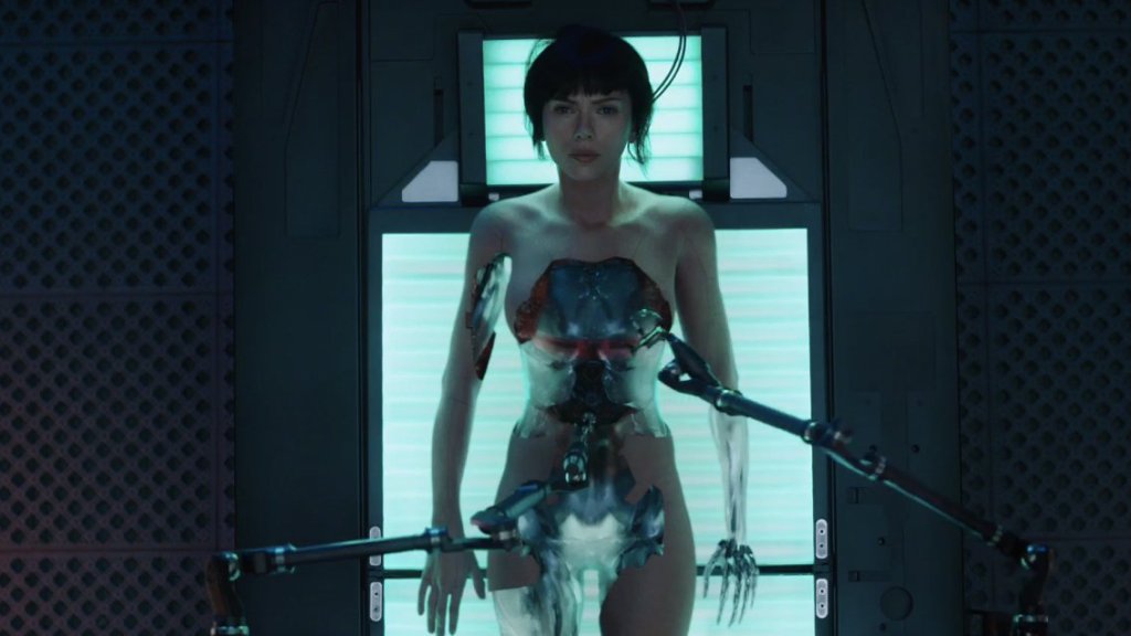 ghostintheshell-scarlettjohansson-cyborgbody