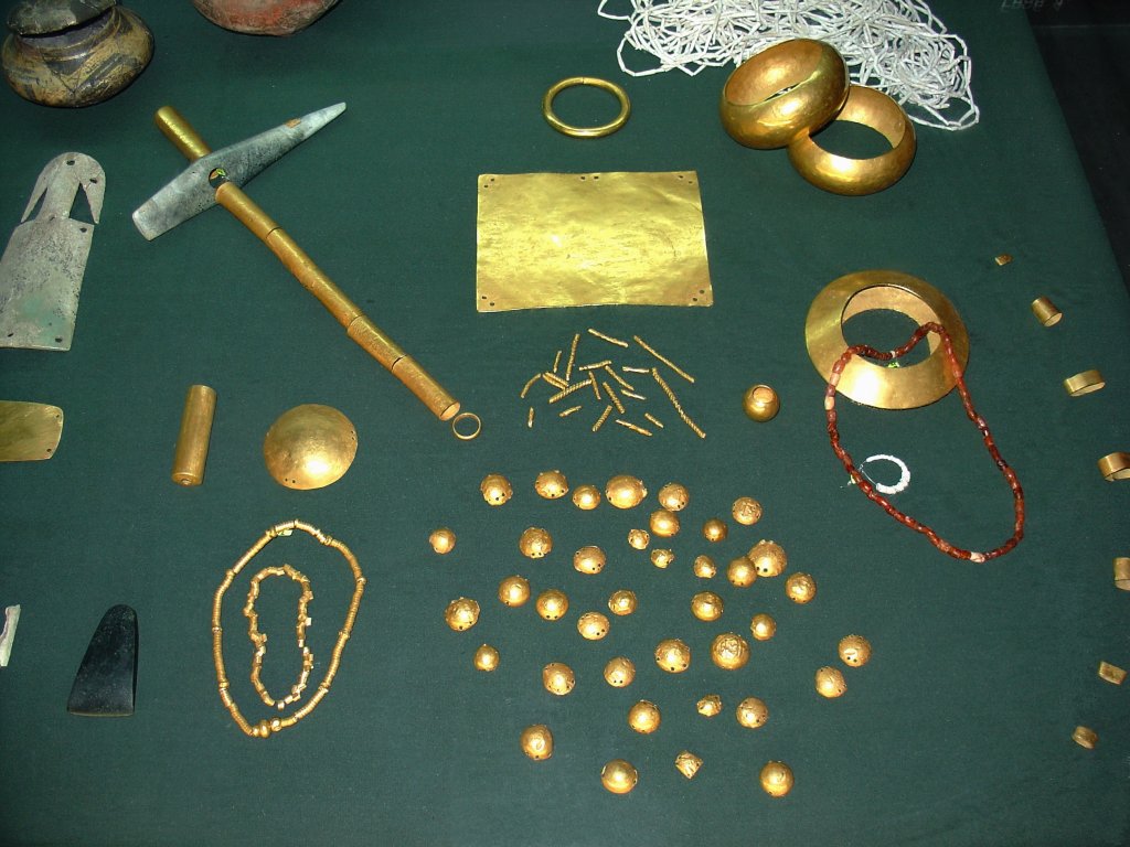 Or_de_Varna_-_Bijoux