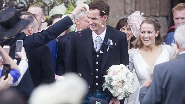 Мъри заяви, че иска дете още преди няколко години, а сега мечтата му ще стане реалност. Той и Ким са заедно от 2005 г.