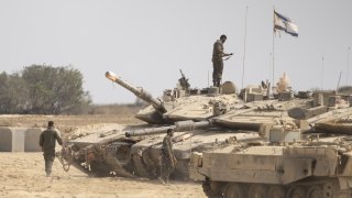 Ескалацията идва на фона на засилени въздушни удари през последните седмици