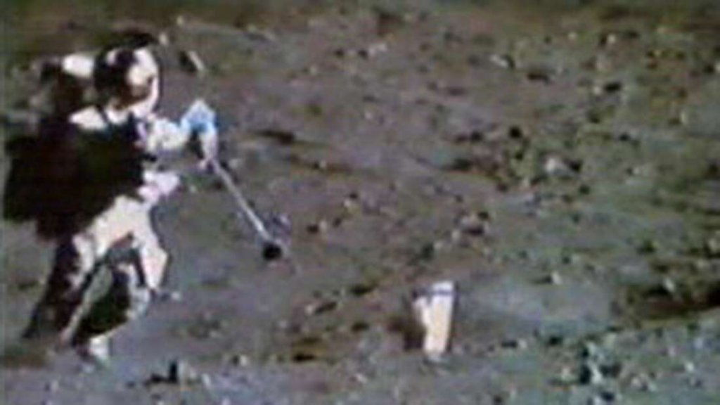 extra_large-1644250347-charlie-duke-juggles-on-the-moon