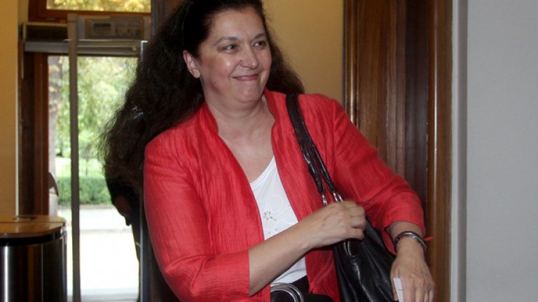 НЗОК може да приключи годината без дългове