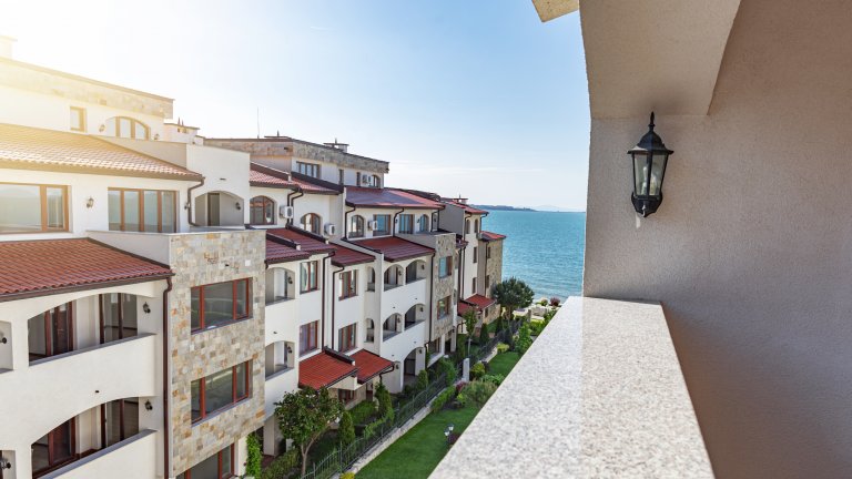 За първите 9 месеца на 2023 г. руски граждани са продали недвижими имоти у нас за 12,7 млн. евро