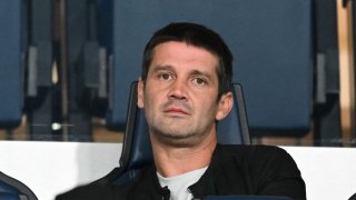 Румънец поема Интер