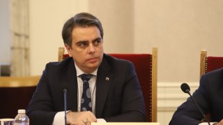Асен Василев обеща приет Бюджет 2023 до 31 юли