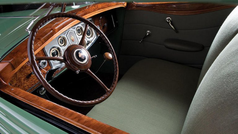 Реставрацията на този Packard е продължила почти 40 години