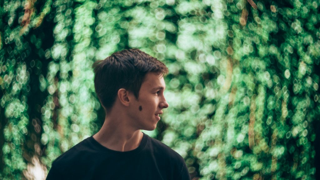 maksym-zakharyak-FNeU95sOjY8-unsplash