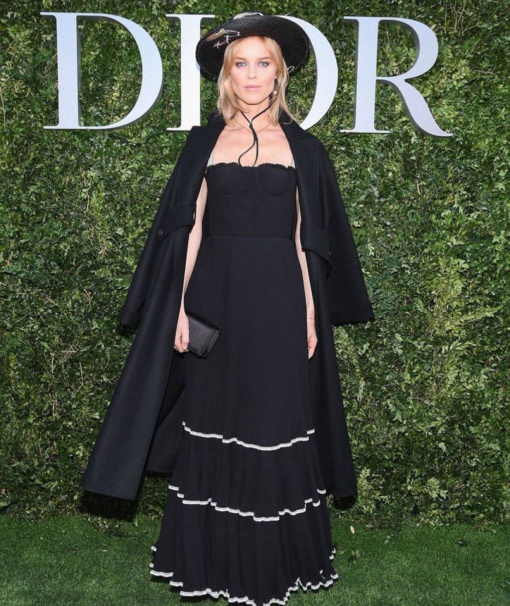 Ева Херцигова в Dior