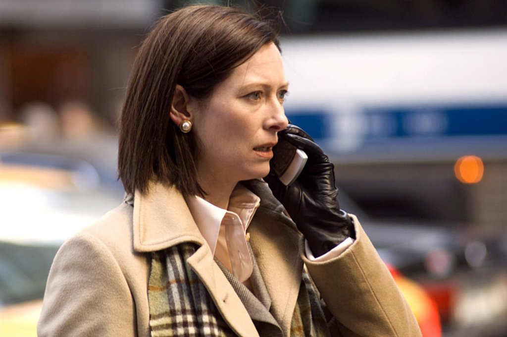 \"Майкъл Клейтън\" (Michael Clayton, 2007)
Академията никога не е била особен фен на ярките превъплъщения на Суинтън и я награждава с \"Оскар\" за най-добра поддържаща роля във филма \"Майкъл Клейтън\". Преди дни самата Суинтън, в интервю за Roll