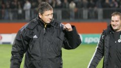 Наставникът на България обеща да вкара дисциплина в редиците на националния отбор