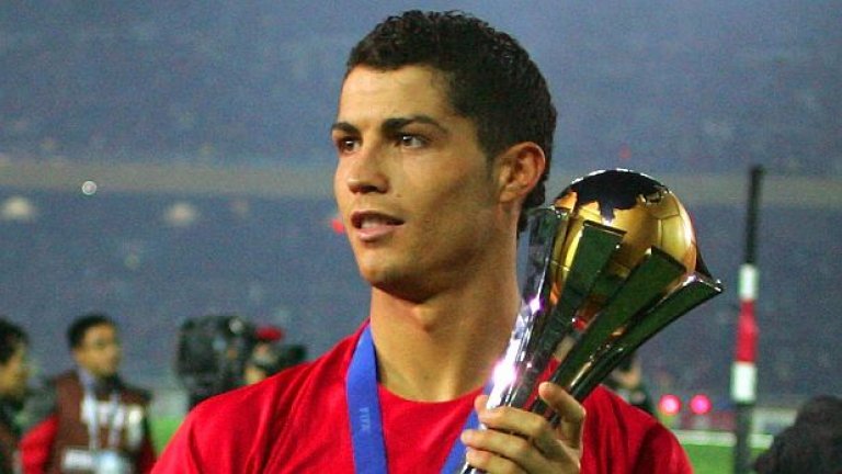 Кристиано Роналдо спечели куп трофеи и се превърна в играч от световна класа под ръководството на Фъргюсън