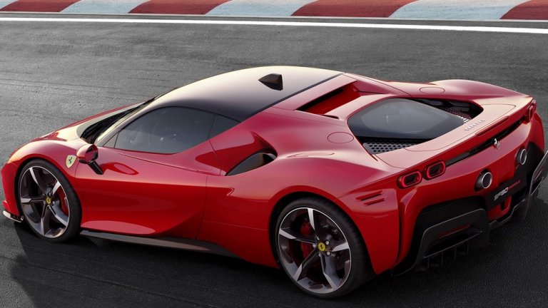 Марката представи SF90 Stradale и вдигна високо летвата
