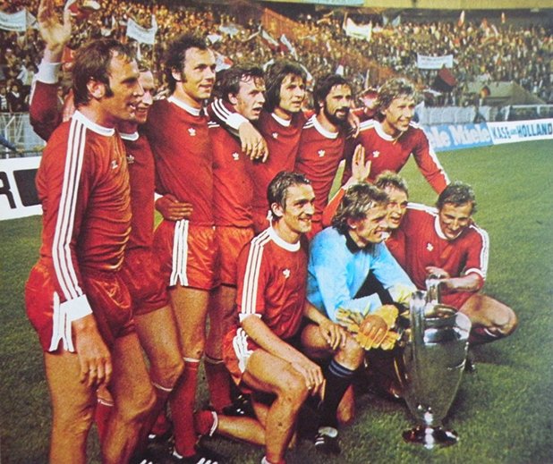 Ерата на Ливърпул започна с края на тази на Байерн. Баварците на Бекенбауер и Герд Мюлер вдигнаха три пъти поред европейската купа - 1975, 1976 и 1977 г.