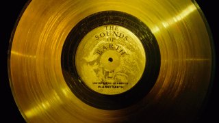 The_Sounds_of_Earth_-_GPN-2000-001976