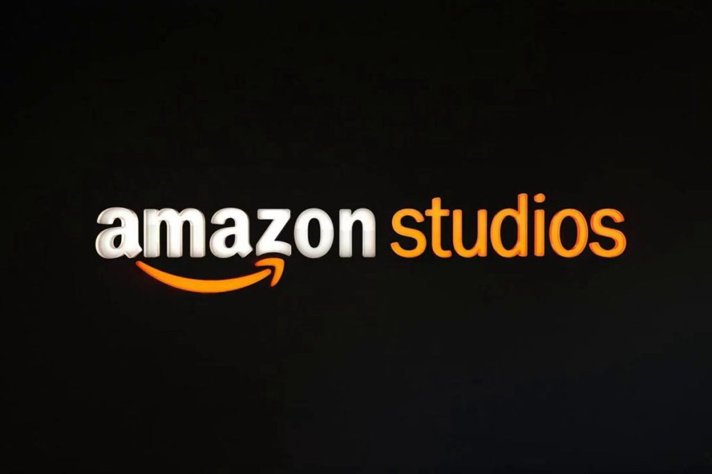 Amazon Studios: 2 награди 
Най-добър ТВ сериал - комедия: \"The Marvelous Mrs. Maisel\" 
Най-добра актриса в ТВ сериал - комедия: Рейчъл Броснахан, \"The Marvelous Mrs. Maisel\"