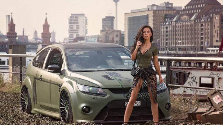 Ноември, Ford Focus RS