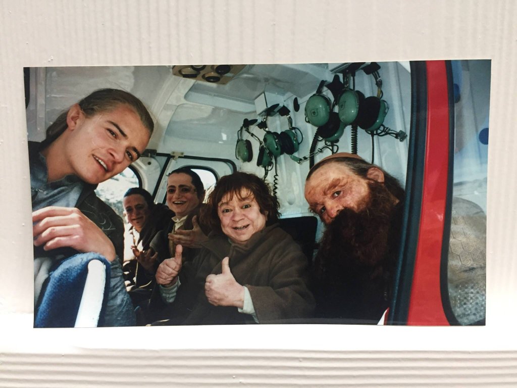 Те дават възможност да се надникне зад кулисите по време на снимките