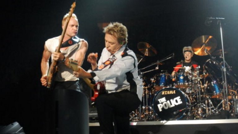 7. The Police – The Police Reunion Tour – $362,000,000
Никой не обича когато нещо хубаво свърши. Дългоочакваният реюниън на Police през 2007-2008 заслужено заема 7-ото място в настоящата класация. Групата е продала над 75 милиона копия от албумите си.