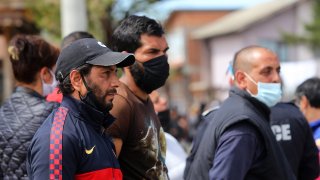 За ромите в петте карантинирани села обаче ситуацията не е така еднозначна