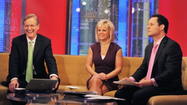 Гретчен Карлсън успя да спечели 20 млн. долара обезщетение от Fox News заради сексуален тормоз от страна на бившия дългогодишен директор на телевизията Роджър Ейлс
