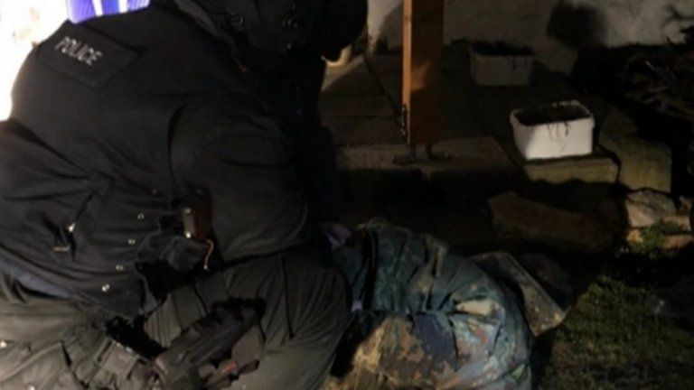 Иван Пачелиев е задържан за 24 часа след като стреля по полицаи