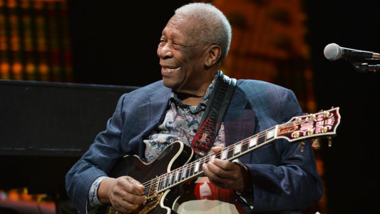 Известният китарист и певец Би Би Кинг почина на 89 години