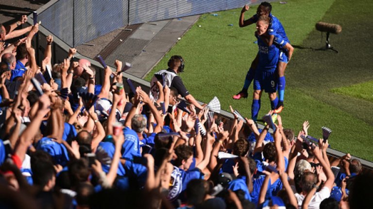 4. Ахмед Муса ще пасне отлично на Лестър
Как се правят подобрения в отбор, който е изиграл най-великия сезон в историята си? Не е лесно, но усилията по привличането на Ахмед Муса от ЦСКА Москва определено са си заслужавали. Нигериецът сякаш е роден да играе на контраатака и дори изглежда по-бърз от Джейми Варди. Африканецът създаде много главоболия на отбраната на Юнайтед и промени баланса на терена след влизането си след почивката.