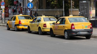 Конспирациите са по-заразни от здравия разум