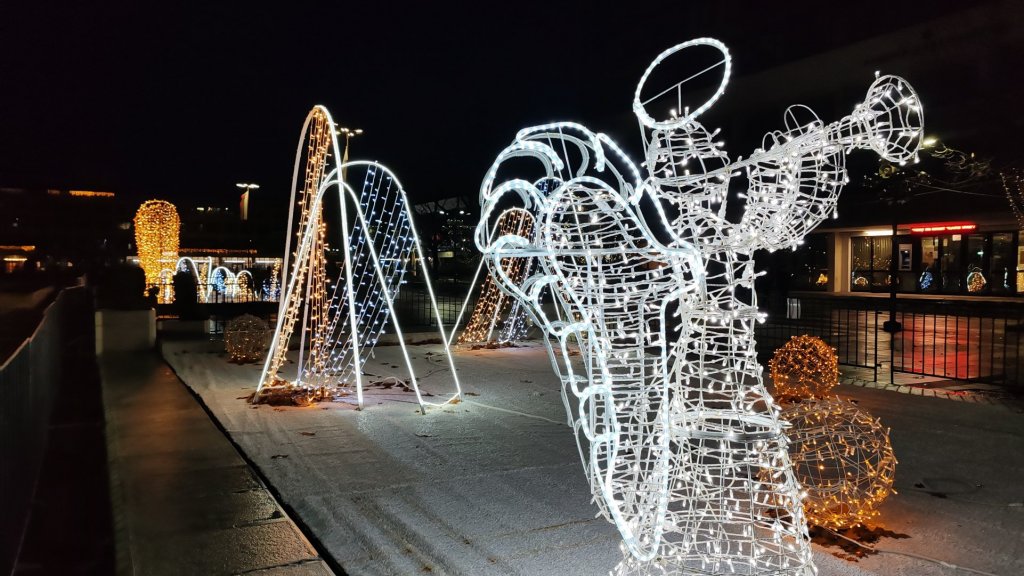 Коледната магия на… Благоевград