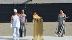 На шести декември олимпийският огън започва пътя си в Италия