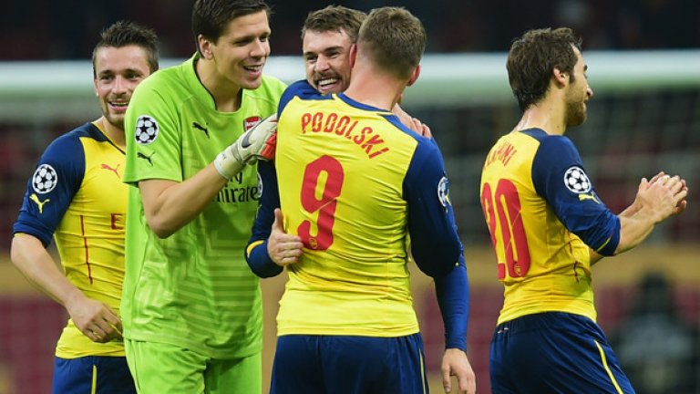 Аарън Рамзи срещу Галатасарай, групова фаза, 2014 г.
Aaron Ramsey vs Galatasaray#AFC pic.twitter.com/iWzoOCkQxBVia (Arsenal_Goals)Аарън Рамзи срещу Галатасарай, групова фаза, 2014 г.
— 9jagooners (@9jaGooners) July 20, 2016