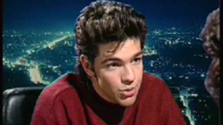 Първото появяване на Ципрас в предаване на Гръцката държавна телевизия, по повод ученическите окупации през 1990-та