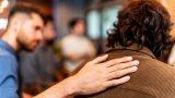 Бихте ли казали на приятел, че ви се струва нещастен във връзката си?