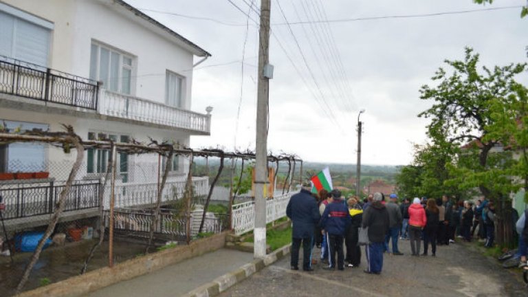 Село Розово, което изгони три семейства на сирийски бежанци