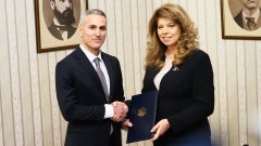 Кой кой е в служебния кабинет на Андрей Гюров