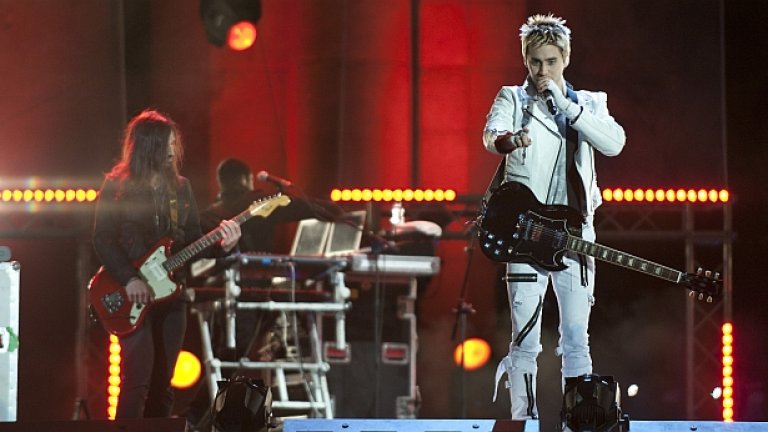 Известната американска емо/рок бандa 30 Seconds to Mars, начело с холивудската звезда Джаред Лето ще пристигне в България за първото издание на музикалния фестивал Elevation 2011, който ще се състои на 24 и 25 юни 2011 година в Разлог (откъм Предела)